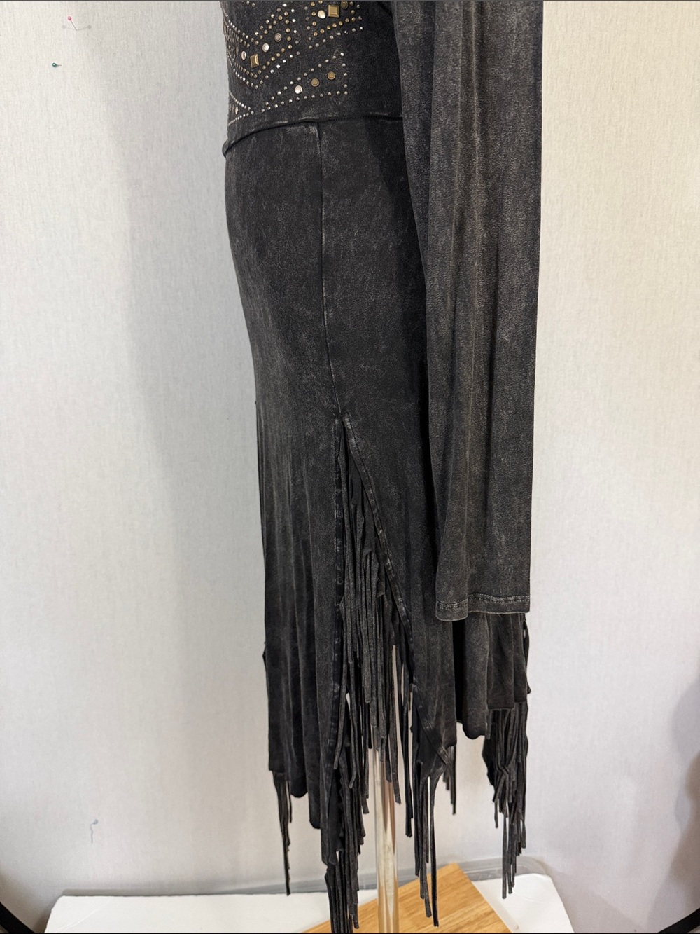 Vintage T Party Black Enzyme Wash Fringe Studded Y2K Goth Grunge Dress size L - Picture 6 of 8